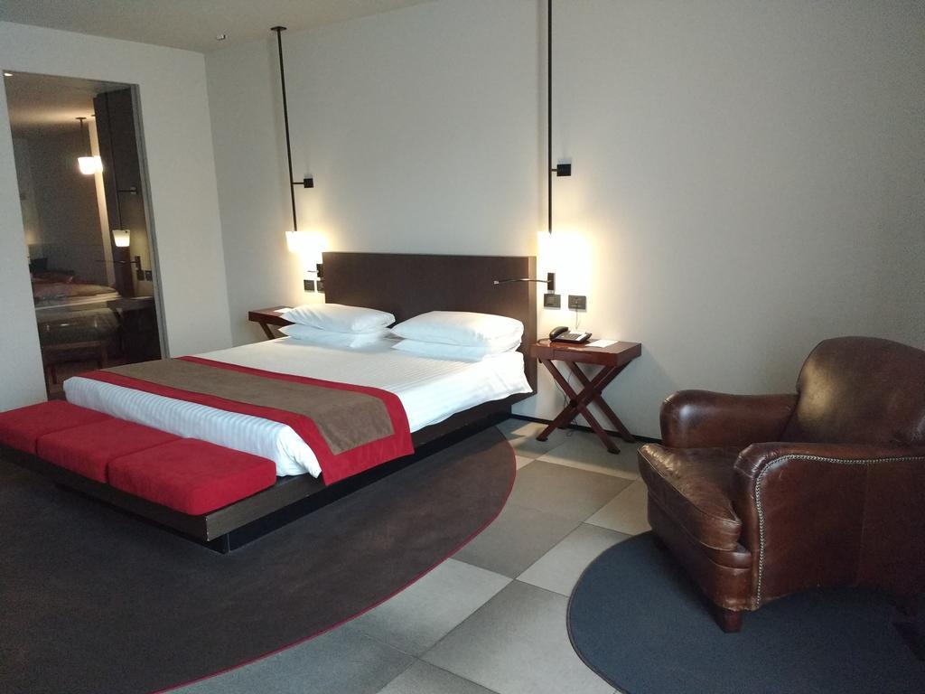 Ih Hotels Milano Ambasciatori Εξωτερικό φωτογραφία